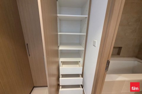 Apartment in Dubai, UAE 2 bedrooms, 104.7 sq.m. № 713602 - photo 16