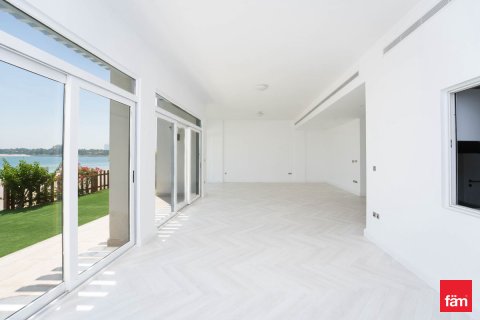 Villa sa Palm Jumeirah, Dubai, UAE 5 silid-tulugan, 263.8 sq.m. № 706069 - larawan 9