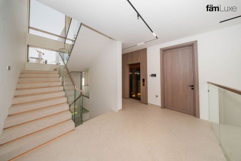 Villa te koop in Dubai, VAE 6 slaapkamers, 463.5 vr.m., nr 763049 - foto 6