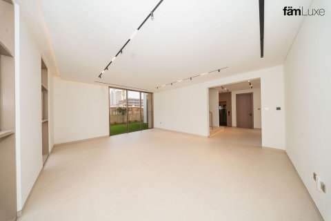 Villa te koop in Dubai, VAE 6 slaapkamers, 463.5 vr.m., nr 763049 - foto 5