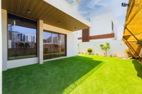 Villa te koop in Dubai, VAE 6 slaapkamers, 463.5 vr.m., nr 763049 - foto 2