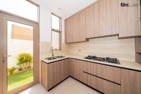 Villa te koop in Dubai, VAE 6 slaapkamers, 463.5 vr.m., nr 763049 - foto 30