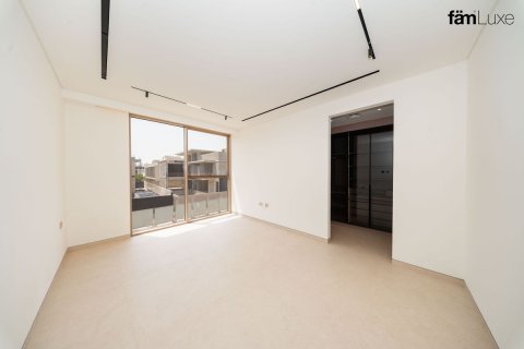 Villa te koop in Dubai, VAE 6 slaapkamers, 463.5 vr.m., nr 763049 - foto 9