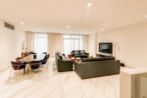 Apartament në Business Bay, Dubai, Emiratet e Bashkuara Arabe 3 dhoma gjumi, 227.72 m2. № 750758 - Foto 2