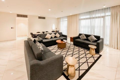 Apartament në Business Bay, Dubai, Emiratet e Bashkuara Arabe 3 dhoma gjumi, 227.72 m2. № 750758 - Foto 4