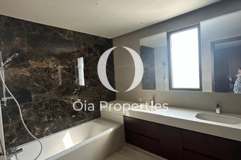 Villa para venda em Abu Dhabi, EAU 5 quartos, 619 m2 № 644670 - foto 15