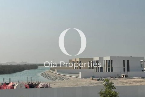 Villa para venda em Abu Dhabi, EAU 5 quartos, 619 m2 № 644670 - foto 3