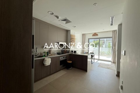 Üürile anda villa asukohaga Tilal Al Ghaf, Dubai, AÜE: 3 magamistoaga, 140 m² Nr 700462 - pilt 4