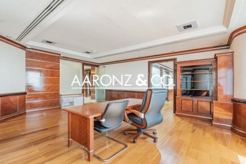 Office til leje i Jumeirah Lake Towers, Dubai, UAE 630 kvm № 700463 - foto 7