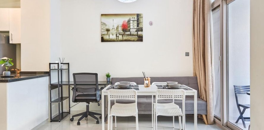Kaupunkipientalo Dubai, Arabiemiraatit 3 makuuhuonetta, 112.2 m2 № 713011