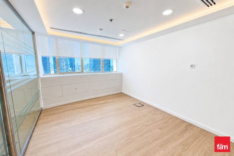 Biuro do wynajęcia w Dubai, ZEA 174.2 mkw., nr 713014 - zdjęcie 7