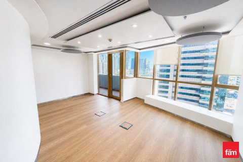 Biuro do wynajęcia w Dubai, ZEA 174.2 mkw., nr 713014 - zdjęcie 2