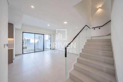 Városi lakóépület itt: Arabian Ranches 3, Dubai, EAE, 4 hálószoba, 282.52 m², azonosító: 746672 - fénykép 3
