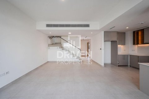 Városi lakóépület itt: Arabian Ranches 3, Dubai, EAE, 4 hálószoba, 282.52 m², azonosító: 746672 - fénykép 2