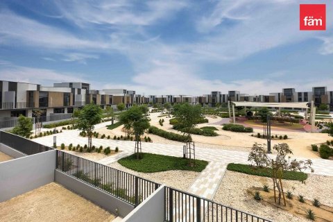 Townhouse sa Dubai, UAE 3 silid-tulugan, 205.4 sq.m. № 638180 - larawan 9