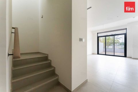 Rumah bandar di Dubai, UAE 3 bilik tidur, 205.4 meter persegi № 638180 - foto 4