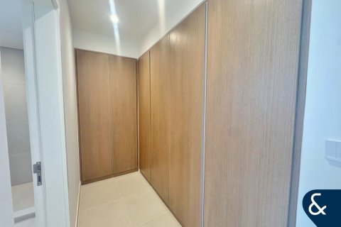 Villa à louer à Dubai South (Dubai World Central), Dubai, EAU 4 chambres, 357 m2 № 668295 - photo 10