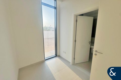 Villa à louer à Dubai South (Dubai World Central), Dubai, EAU 4 chambres, 357 m2 № 668295 - photo 1