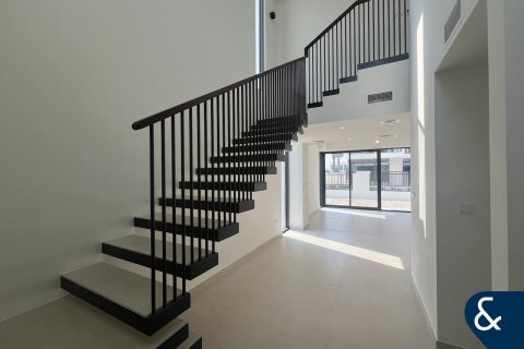 Rekkehus til leie i Town Square, Dubai, Emiratene 4 soverom, 255 kvm Nr. 668297 - Foto 1