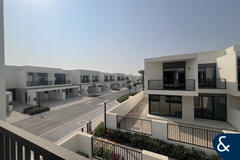 Rekkehus til leie i Town Square, Dubai, Emiratene 4 soverom, 255 kvm Nr. 668297 - Foto 10