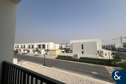 Rekkehus til leie i Town Square, Dubai, Emiratene 4 soverom, 255 kvm Nr. 668297 - Foto 13