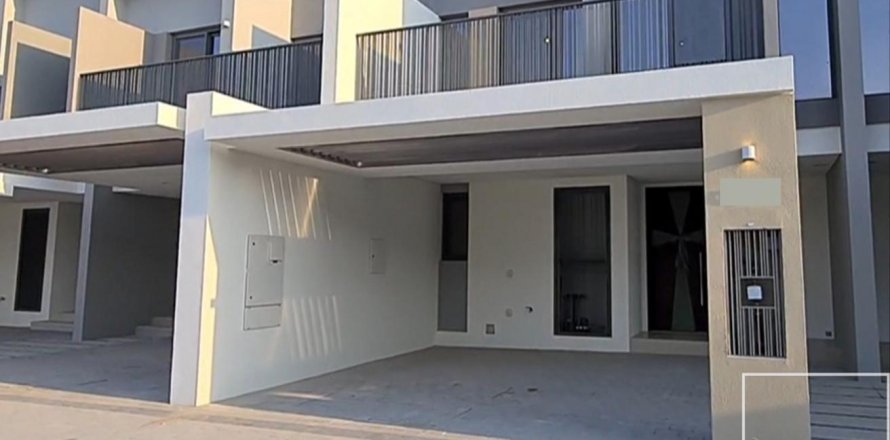 Rumah bandar di Tilal Al Ghaf, Dubai, UAE 3 bilik tidur, 140.38 meter persegi № 747367