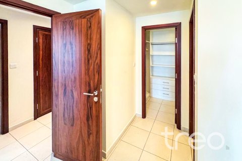 Apartemen di Burj Khalifa, Dubai, UEA 2 kamar tidur, 134.9 m2 nomor 733195 - foto 9