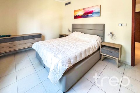 Apartemen di Burj Khalifa, Dubai, UEA 2 kamar tidur, 134.9 m2 nomor 733195 - foto 16