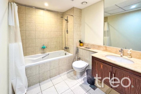 Apartemen di Burj Khalifa, Dubai, UEA 2 kamar tidur, 134.9 m2 nomor 733195 - foto 20