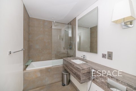 Appartement te huur in Dubai Marina, Dubai, VAE 5 slaapkamers, 649 vr.m., nr 650250 - foto 16