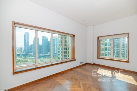 Appartement te huur in Dubai Marina, Dubai, VAE 5 slaapkamers, 649 vr.m., nr 650250 - foto 7