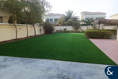 Villa zur Miete in Jumeirah Village Triangle, Dubai, VAE 2 Schlafzimmer, 241 m2 Nr. 668195 - Foto 14