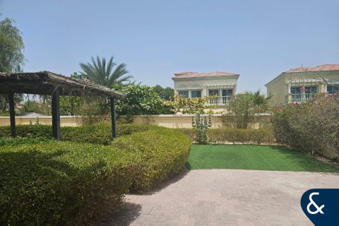 Villa zur Miete in Jumeirah Village Triangle, Dubai, VAE 2 Schlafzimmer, 241 m2 Nr. 668195 - Foto 13