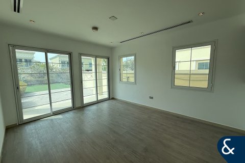 Villa zur Miete in Jumeirah Village Triangle, Dubai, VAE 2 Schlafzimmer, 241 m2 Nr. 668195 - Foto 9