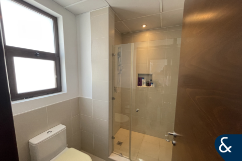 Вилла Рим, Дубай, БАӘ-да 4 жатын бөлмелер, 237 м² № 668101 - фото 6