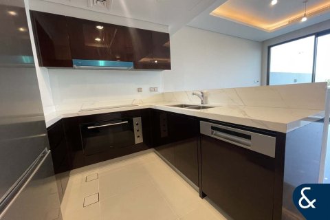 فيلا للإيجار في داماك هيلز (أكويا باي داماك)، دبي، الإمارات العربية المتحدة 4 غرفة نوم ، 316 متر مربع ، رقم 668193 - صورة 4