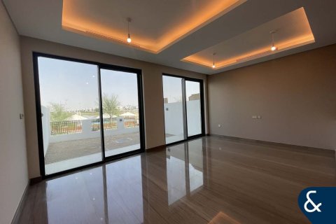 فيلا للإيجار في داماك هيلز (أكويا باي داماك)، دبي، الإمارات العربية المتحدة 4 غرفة نوم ، 316 متر مربع ، رقم 668193 - صورة 2