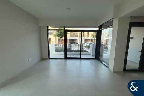 Villa zur Miete in Arabian Ranches 3, Dubai, VAE 4 Schlafzimmer, 268 m2 Nr. 668194 - Foto 4