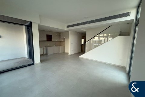 Villa zur Miete in Arabian Ranches 3, Dubai, VAE 4 Schlafzimmer, 268 m2 Nr. 668194 - Foto 3