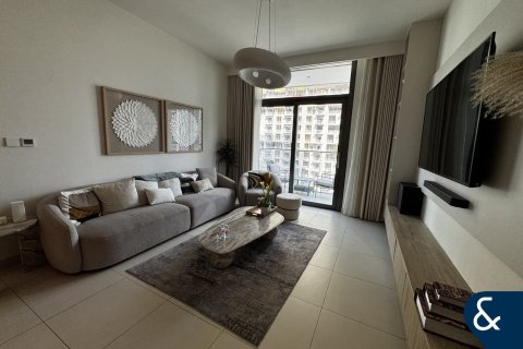Apartment in Downtown Dubai (Downtown Burj Dubai), UAE 3 bedrooms, 126 sq.m. № 668196 - photo 2