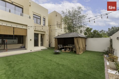 Māja Reem, Dubaijā, AAE 3 istabas, 232.3 m2 Nr. 669737 - attēls 13