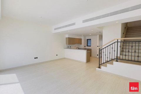 Adosado en venta en Dubai, EAU 5 dormitorios, 144 m2 № 669733 - foto 1
