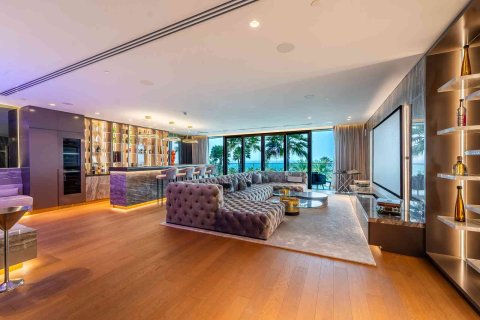 Wohnung in Palm Jumeirah, Dubai, VAE: 4 Schlafzimmer, 776 m2 Nr. 734410