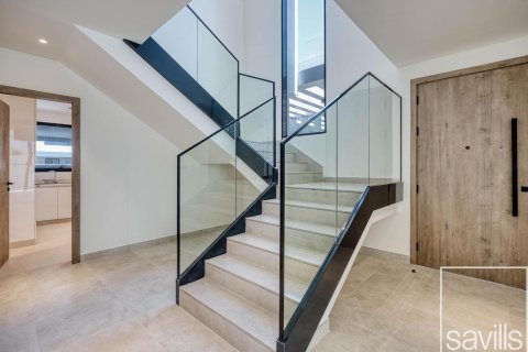Řadový dům v Dubai Land, SAE 3 ložnice, 281.68 m² Č.: 747387 - fotografie 7