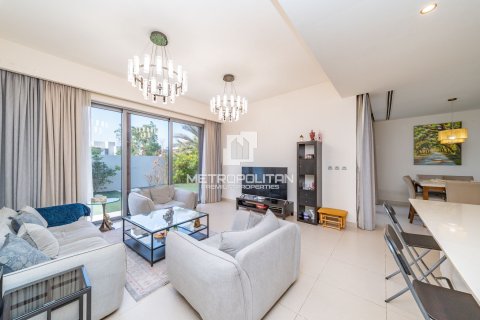 Villa til salg i Dubai Hills Estate, Dubai, UAE 3 soveværelser, 292 kvm № 664769 - foto 3