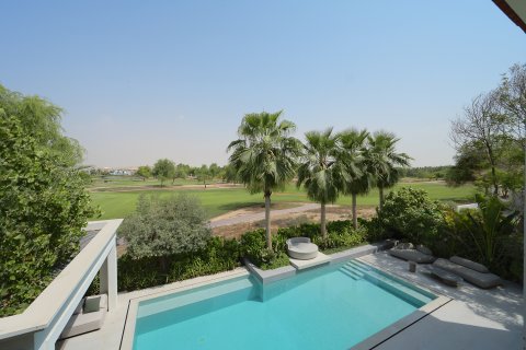 Vila v Jumeirah Golf Estates, Dubai, SAE 5 spální, 796.84 m2 č. 748366 - Fotografia 18