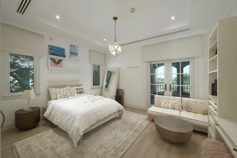 Vila v Jumeirah Golf Estates, Dubai, SAE 5 spální, 796.84 m2 č. 748366 - Fotografia 12