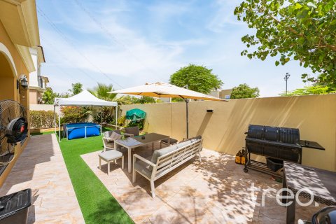 Dubai, BAE’de satılık sıra ev 3 yatak odası, 244.43 m&sup2; No 741065 - fotoğraf 19