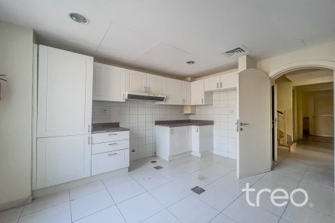 Vila v The Springs, Dubai, SAE 3 ložnice, 208.66 m² Č.: 741061 - fotografie 2
