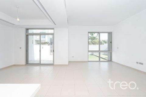 Arabian Ranches 2, Dubai, UAE의 판매용 빌라 침실 4개, 246.19제곱미터 번호 741063 - 사진 2
